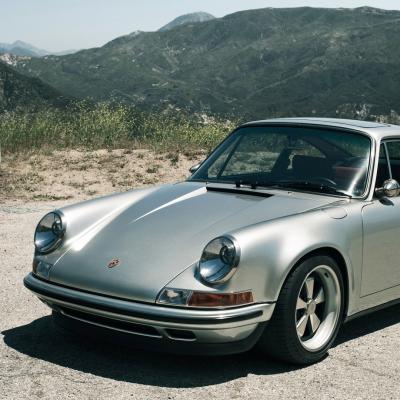 VOITURE